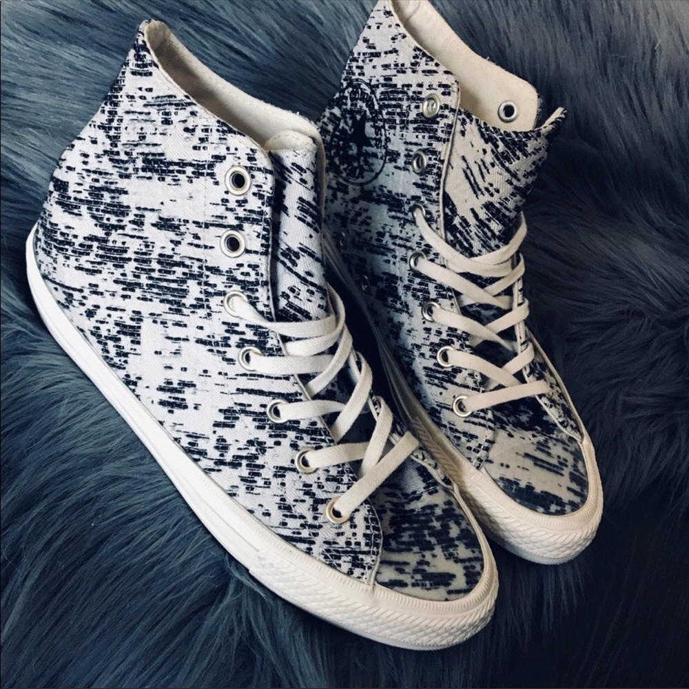 CONVERSE WOMENS ALLSTAR GEMMA SZ 5